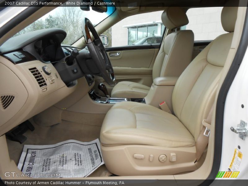  2007 DTS Performance Cashmere Interior