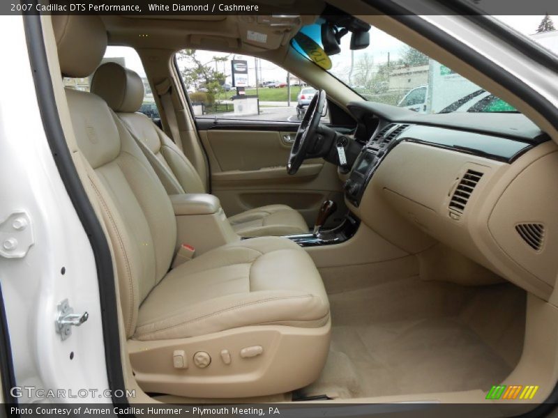 White Diamond / Cashmere 2007 Cadillac DTS Performance