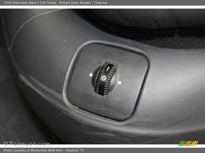 Brilliant Silver Metallic / Charcoal 2000 Mercedes-Benz S 500 Sedan