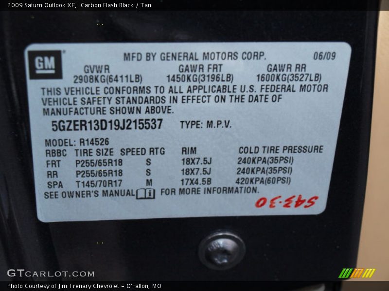 Carbon Flash Black / Tan 2009 Saturn Outlook XE