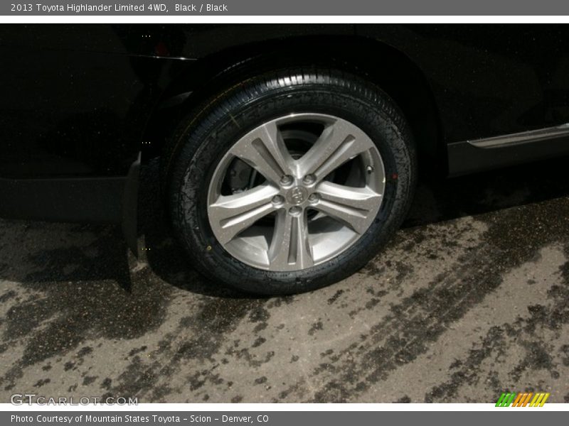 Black / Black 2013 Toyota Highlander Limited 4WD