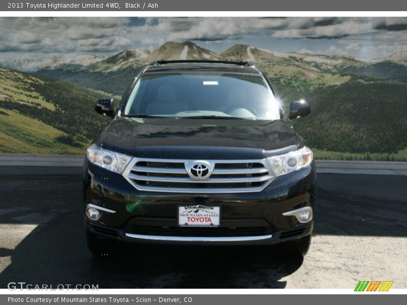 Black / Ash 2013 Toyota Highlander Limited 4WD