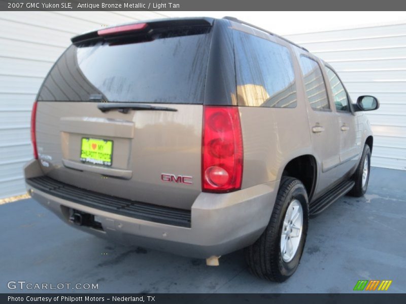 Antique Bronze Metallic / Light Tan 2007 GMC Yukon SLE