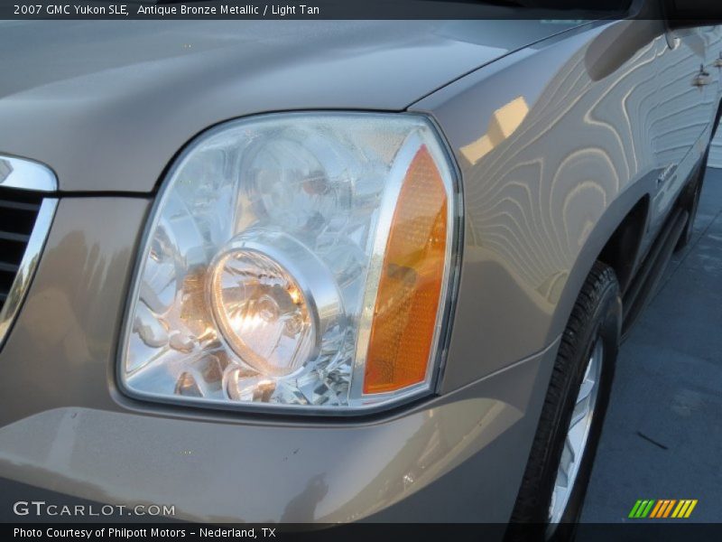 Antique Bronze Metallic / Light Tan 2007 GMC Yukon SLE
