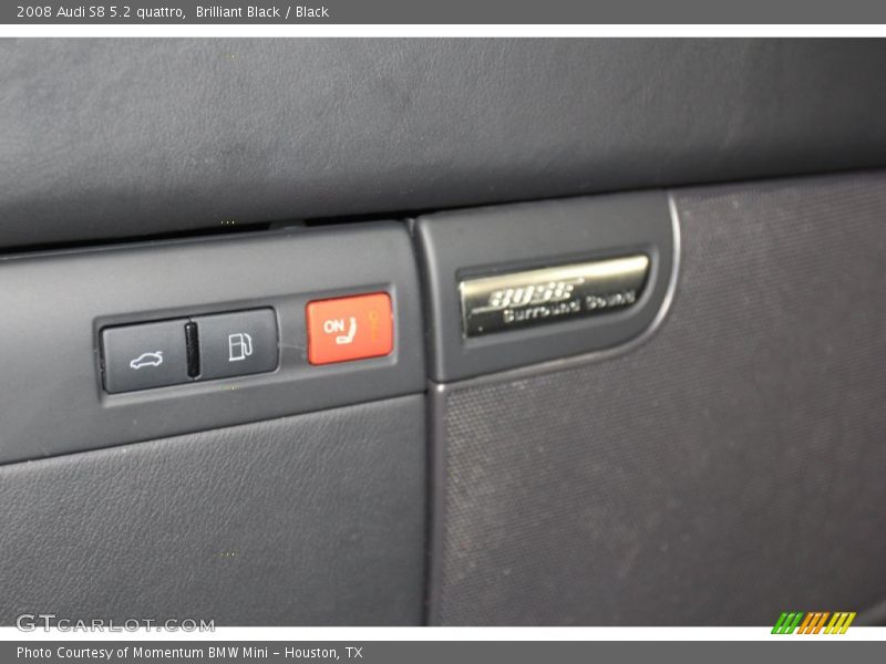 Controls of 2008 S8 5.2 quattro