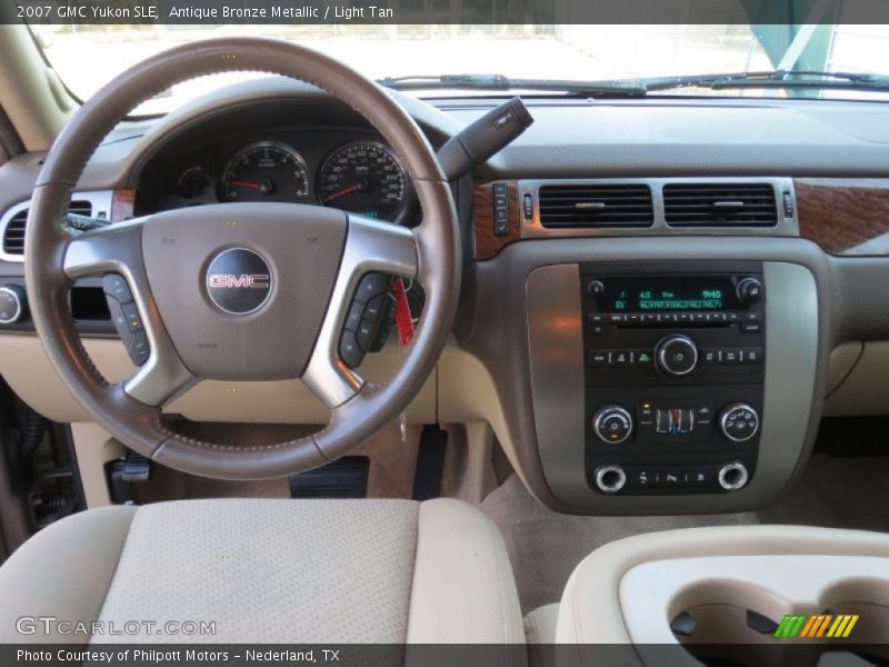 Antique Bronze Metallic / Light Tan 2007 GMC Yukon SLE