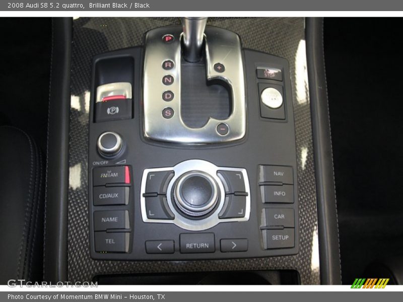 Controls of 2008 S8 5.2 quattro