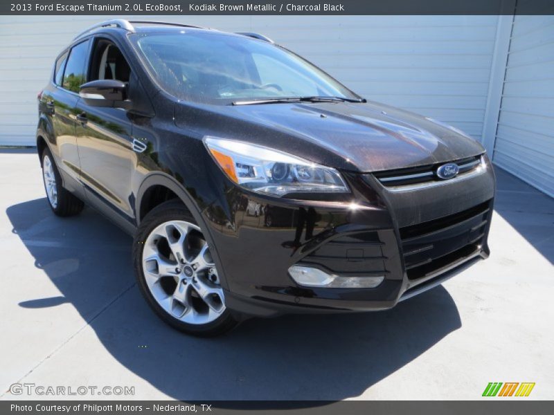 Front 3/4 View of 2013 Escape Titanium 2.0L EcoBoost