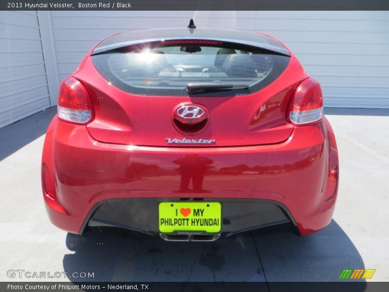 Boston Red / Black 2013 Hyundai Veloster
