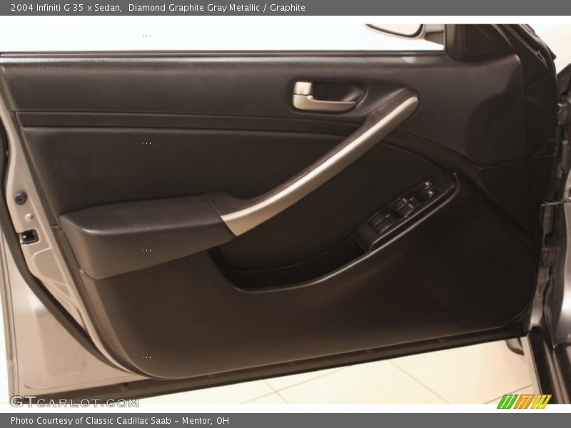 Diamond Graphite Gray Metallic / Graphite 2004 Infiniti G 35 x Sedan