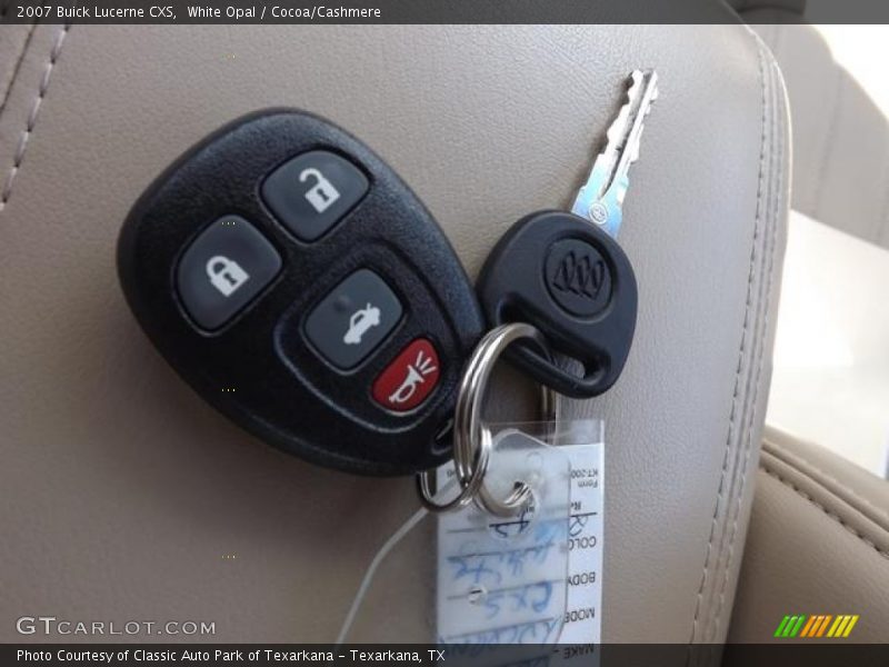 White Opal / Cocoa/Cashmere 2007 Buick Lucerne CXS