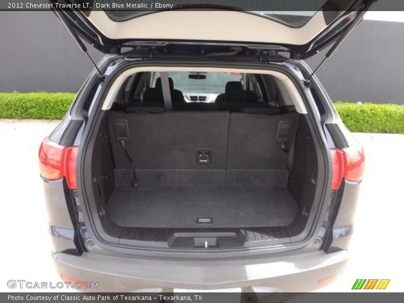 Dark Blue Metallic / Ebony 2012 Chevrolet Traverse LT