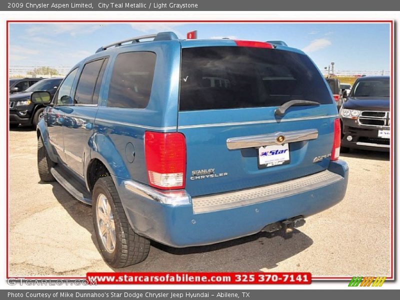 City Teal Metallic / Light Graystone 2009 Chrysler Aspen Limited