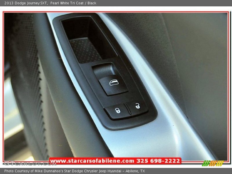 Pearl White Tri Coat / Black 2013 Dodge Journey SXT