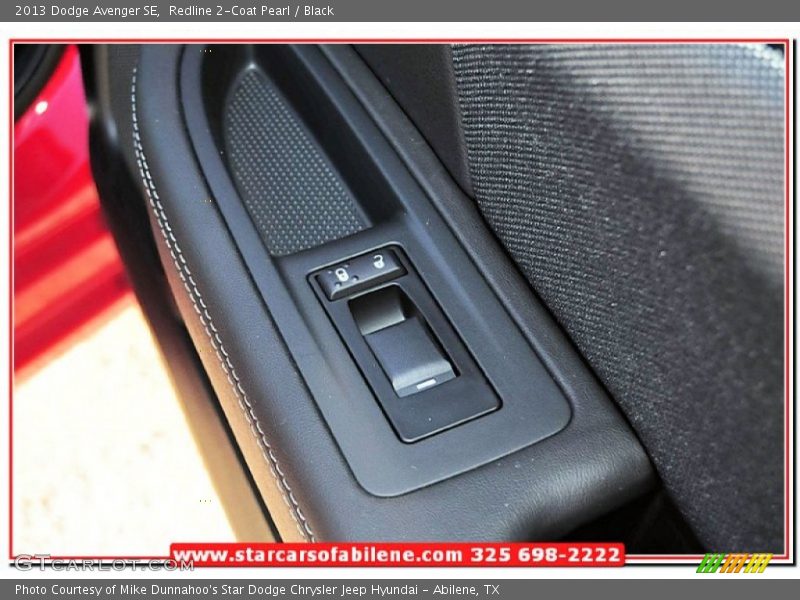 Redline 2-Coat Pearl / Black 2013 Dodge Avenger SE