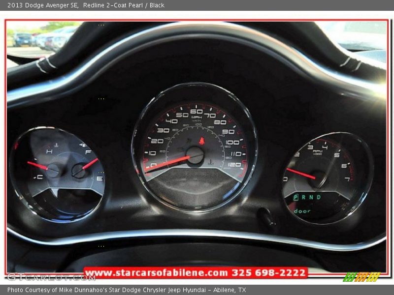 Redline 2-Coat Pearl / Black 2013 Dodge Avenger SE