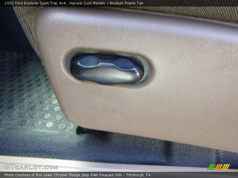 Harvest Gold Metallic / Medium Prairie Tan 2002 Ford Explorer Sport Trac 4x4