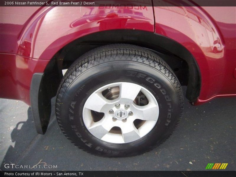 Red Brawn Pearl / Desert 2006 Nissan Pathfinder S