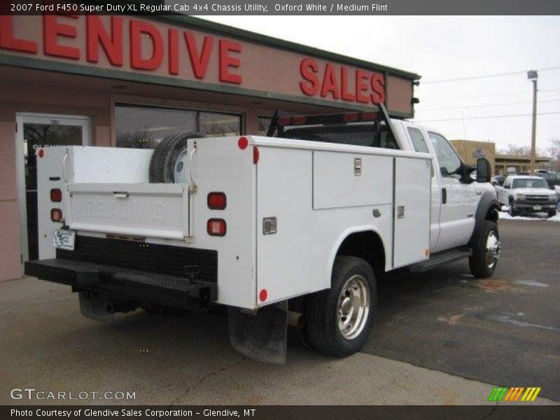 Oxford White / Medium Flint 2007 Ford F450 Super Duty XL Regular Cab 4x4 Chassis Utility