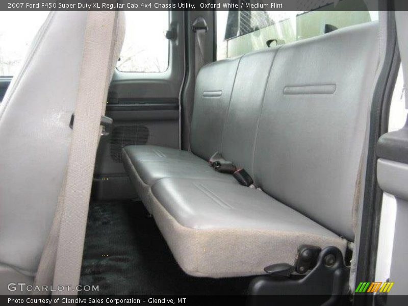 Oxford White / Medium Flint 2007 Ford F450 Super Duty XL Regular Cab 4x4 Chassis Utility