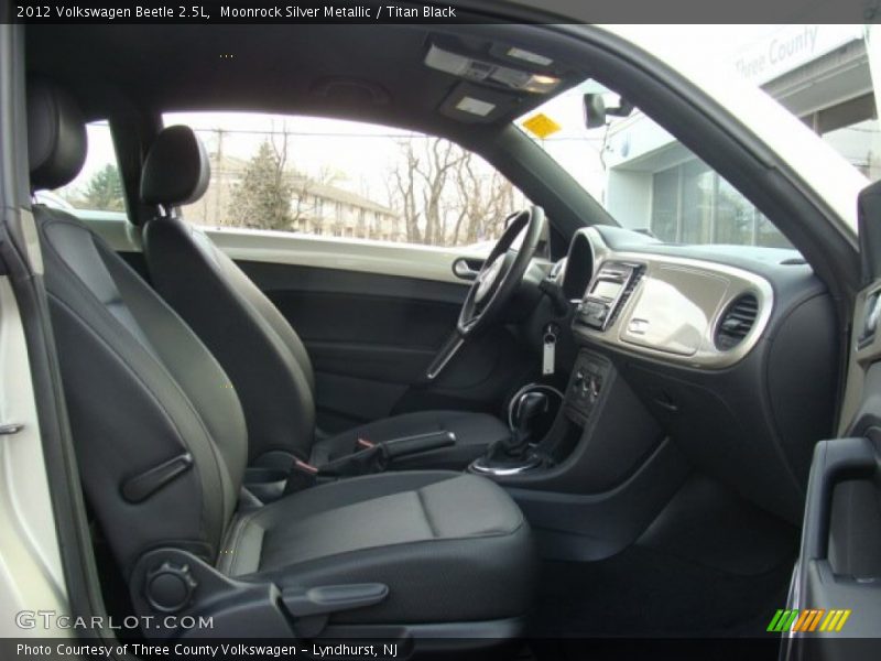 Moonrock Silver Metallic / Titan Black 2012 Volkswagen Beetle 2.5L