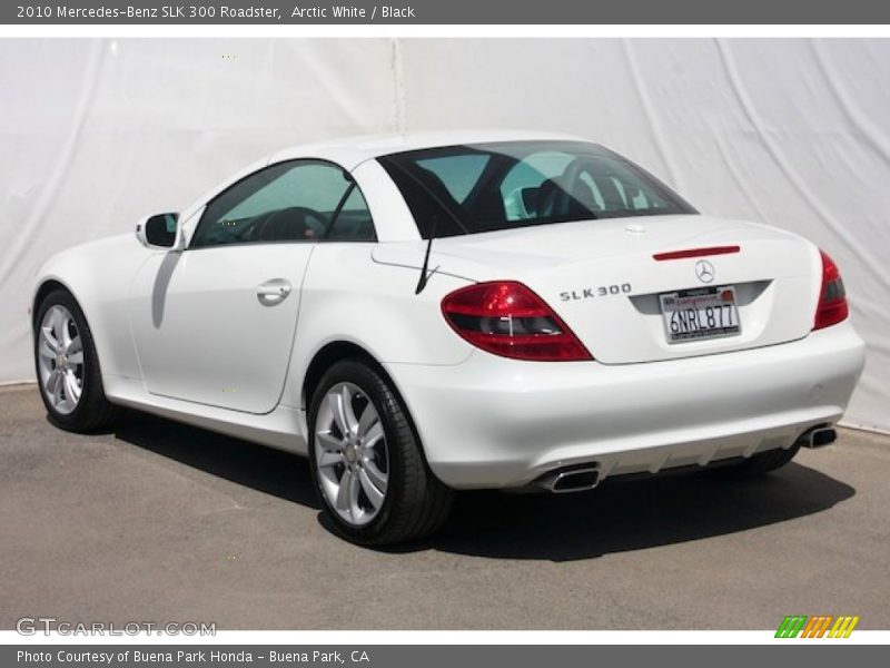 Arctic White / Black 2010 Mercedes-Benz SLK 300 Roadster