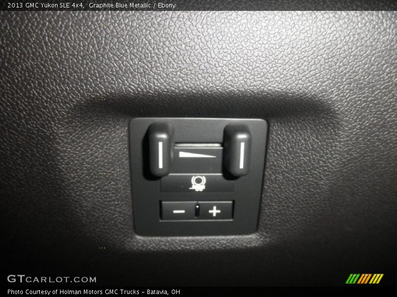 Graphite Blue Metallic / Ebony 2013 GMC Yukon SLE 4x4
