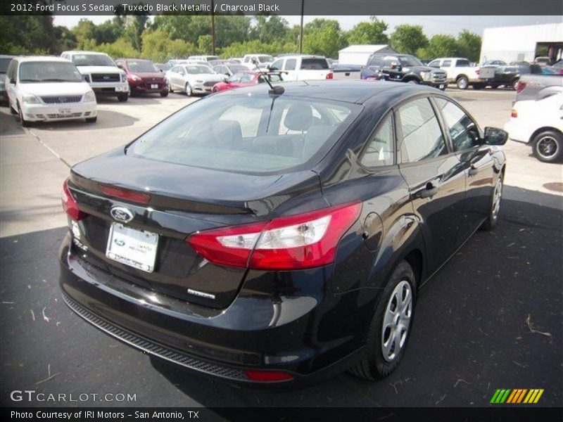 Tuxedo Black Metallic / Charcoal Black 2012 Ford Focus S Sedan