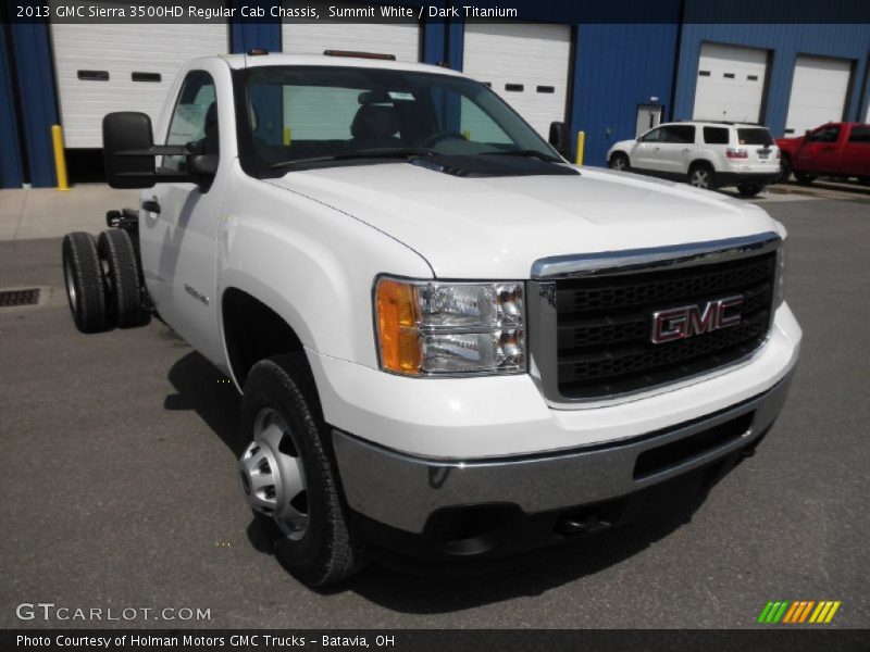 Summit White / Dark Titanium 2013 GMC Sierra 3500HD Regular Cab Chassis