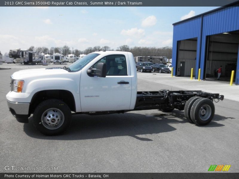 Summit White / Dark Titanium 2013 GMC Sierra 3500HD Regular Cab Chassis
