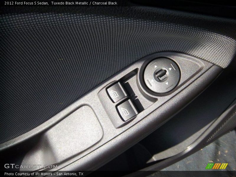 Tuxedo Black Metallic / Charcoal Black 2012 Ford Focus S Sedan