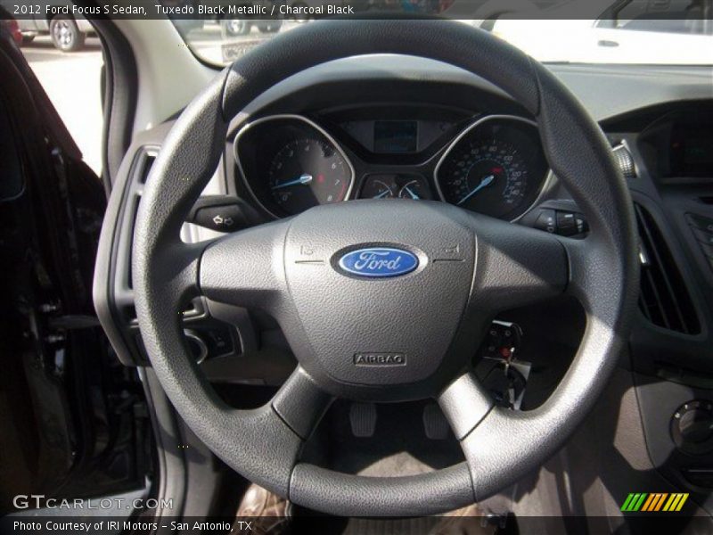 Tuxedo Black Metallic / Charcoal Black 2012 Ford Focus S Sedan