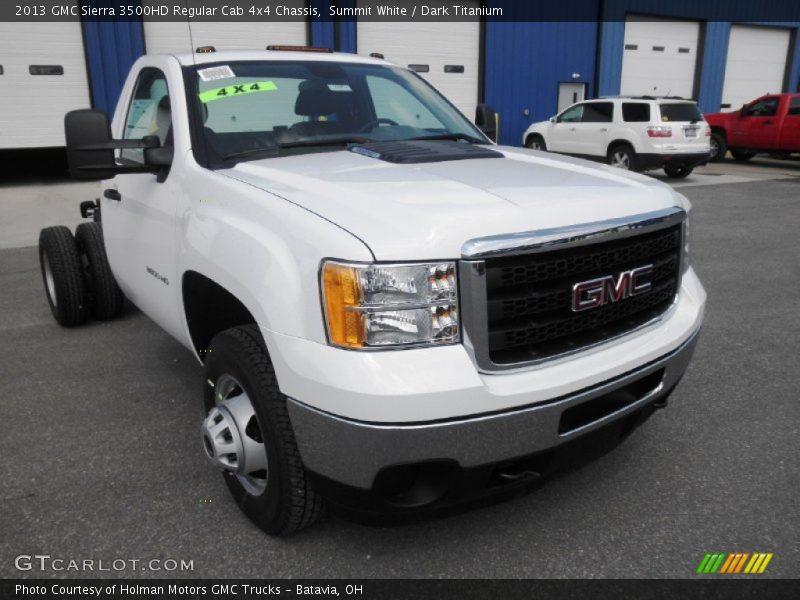 Summit White / Dark Titanium 2013 GMC Sierra 3500HD Regular Cab 4x4 Chassis