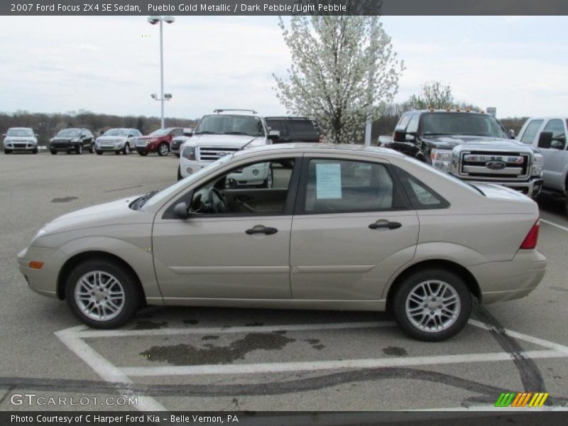 Pueblo Gold Metallic / Dark Pebble/Light Pebble 2007 Ford Focus ZX4 SE Sedan