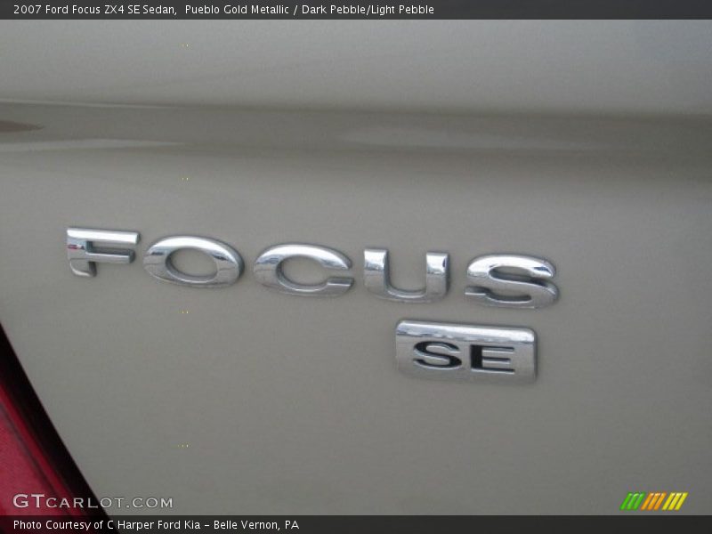 Pueblo Gold Metallic / Dark Pebble/Light Pebble 2007 Ford Focus ZX4 SE Sedan