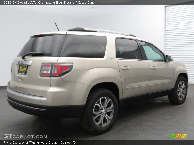 Champagne Silver Metallic / Cocoa Dune 2013 GMC Acadia SLT