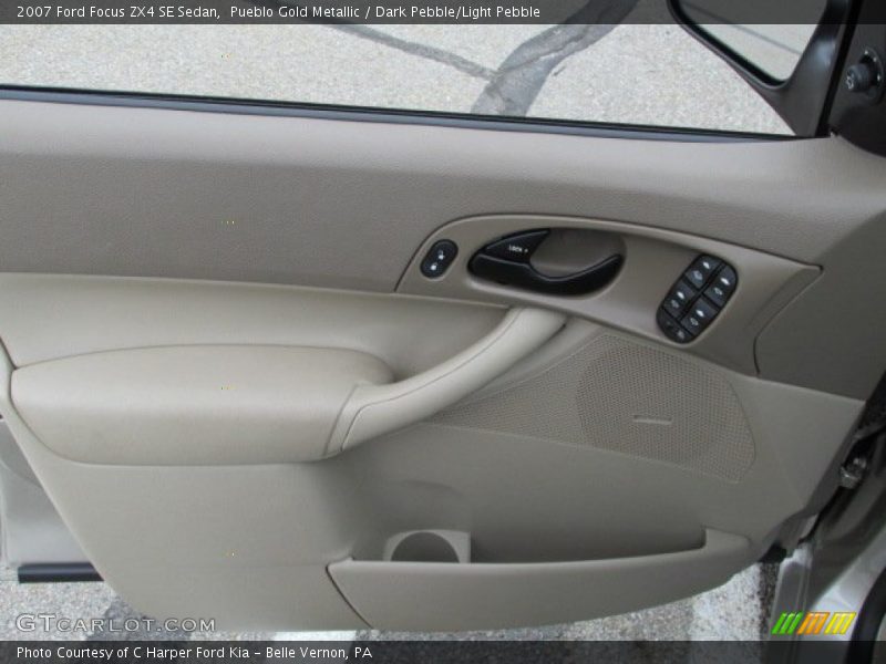Pueblo Gold Metallic / Dark Pebble/Light Pebble 2007 Ford Focus ZX4 SE Sedan