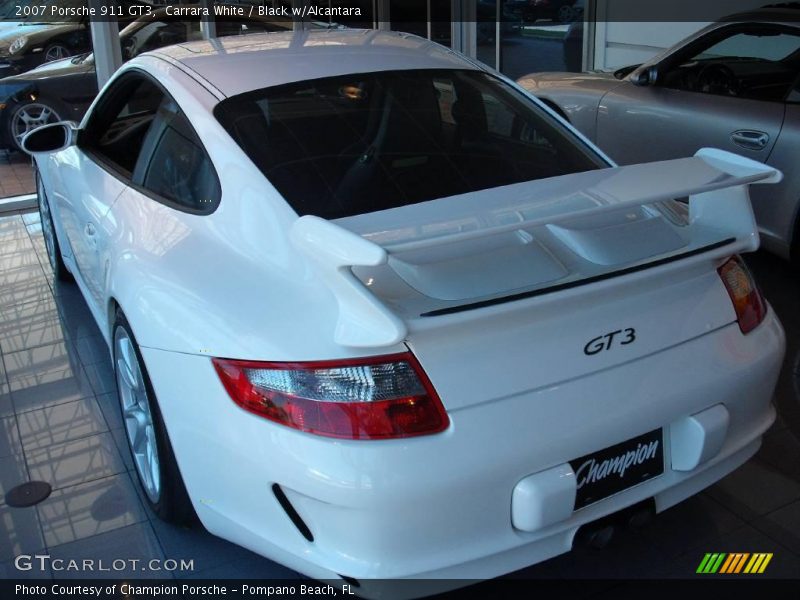 Carrara White / Black w/Alcantara 2007 Porsche 911 GT3