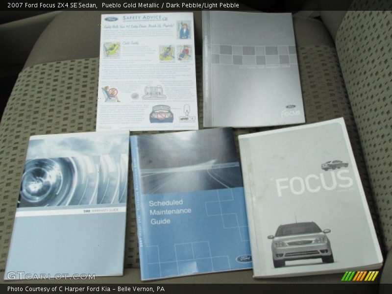 Pueblo Gold Metallic / Dark Pebble/Light Pebble 2007 Ford Focus ZX4 SE Sedan