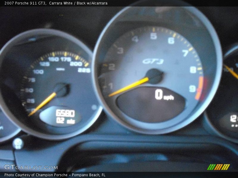 Carrara White / Black w/Alcantara 2007 Porsche 911 GT3