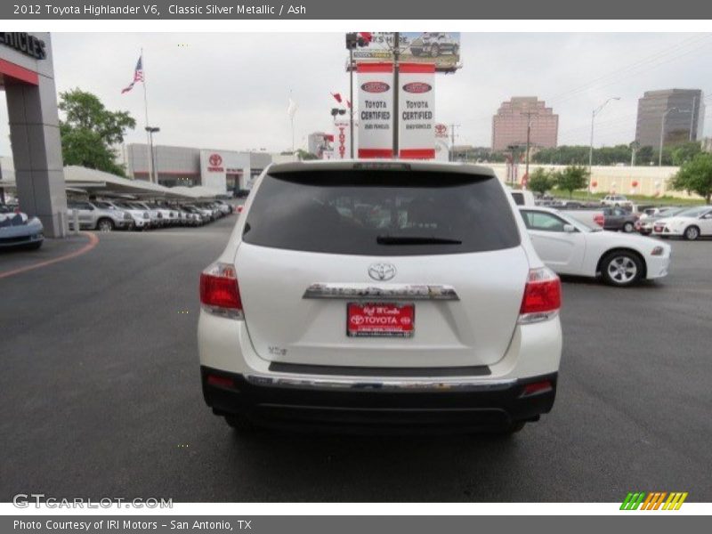 Classic Silver Metallic / Ash 2012 Toyota Highlander V6