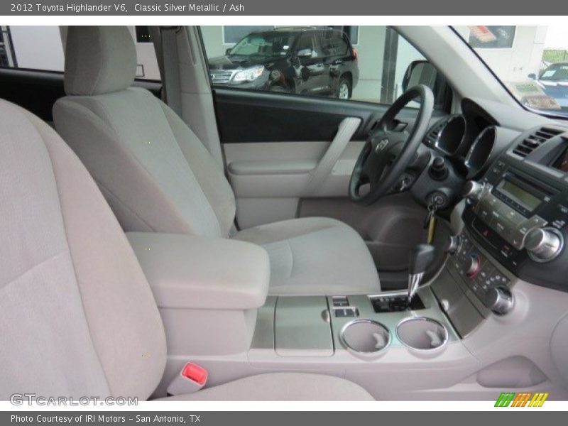 Classic Silver Metallic / Ash 2012 Toyota Highlander V6