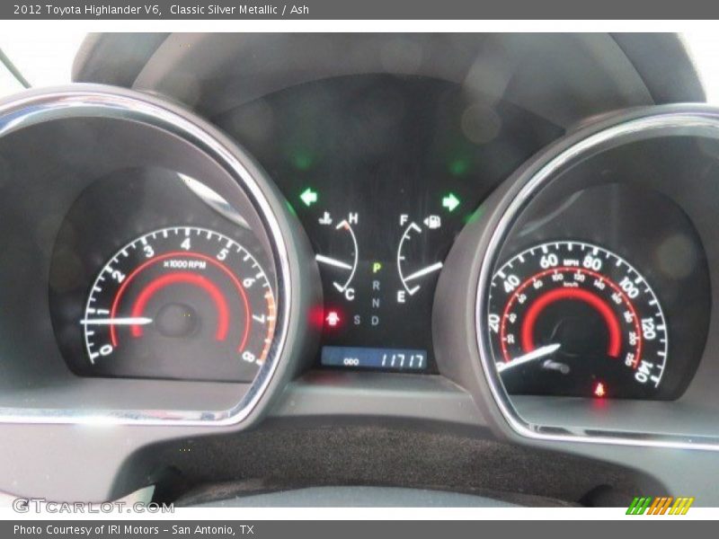Classic Silver Metallic / Ash 2012 Toyota Highlander V6