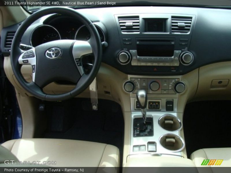 Nautical Blue Pearl / Sand Beige 2011 Toyota Highlander SE 4WD