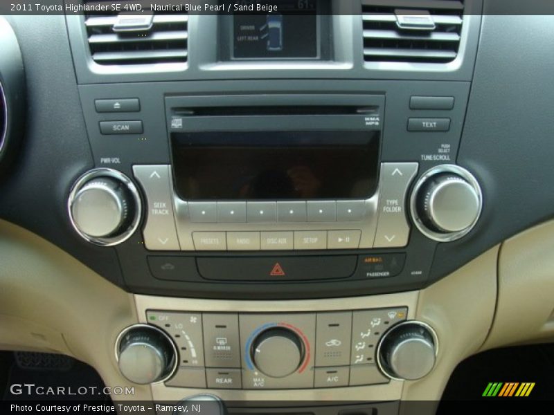 Nautical Blue Pearl / Sand Beige 2011 Toyota Highlander SE 4WD