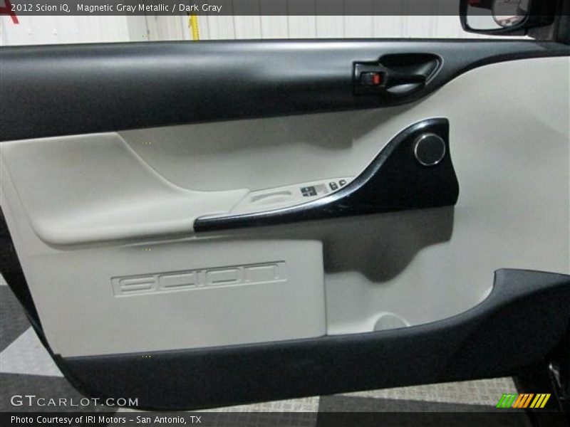 Magnetic Gray Metallic / Dark Gray 2012 Scion iQ