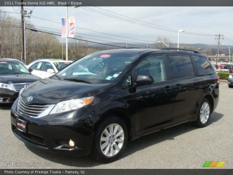 Black / Bisque 2011 Toyota Sienna XLE AWD