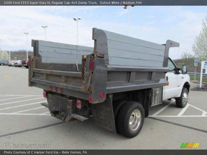 Oxford White / Medium Flint 2006 Ford F350 Super Duty XL Regular Cab 4x4 Dump Truck