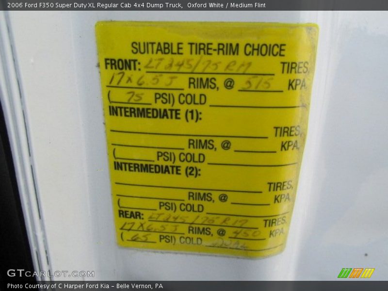 Oxford White / Medium Flint 2006 Ford F350 Super Duty XL Regular Cab 4x4 Dump Truck