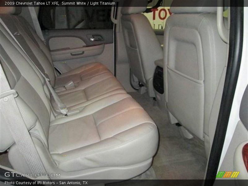 Summit White / Light Titanium 2009 Chevrolet Tahoe LT XFE